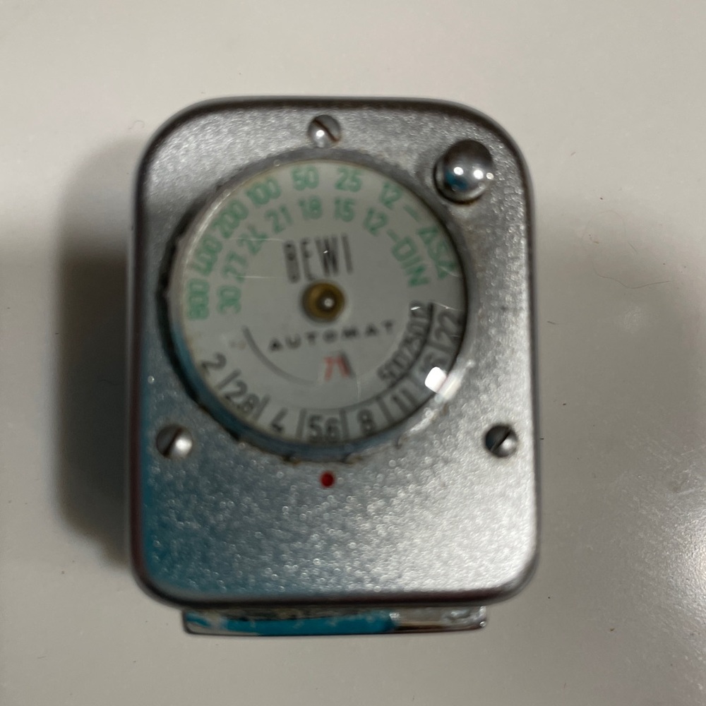 Bewi Cold Shu Vintage Light Exposure f/stop Meter with Case